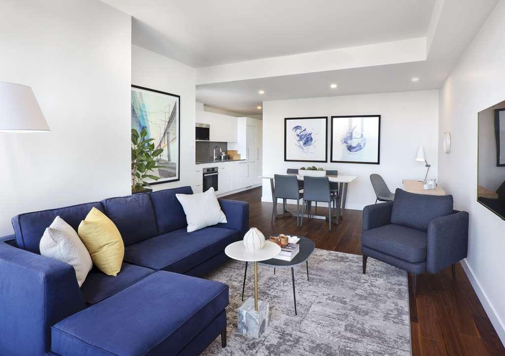 The Residences At Telus Sky Hotel Calgary